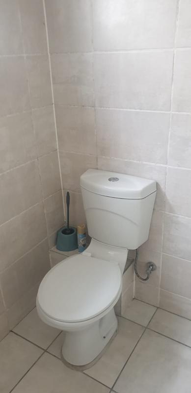 To Let 1 Bedroom Property for Rent in Gordons Bay Western Cape